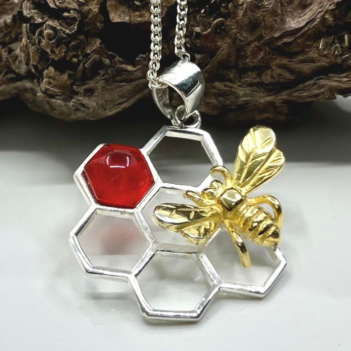 Amber and Sterling Silver Pendant with G/P Bee on Silver Chain