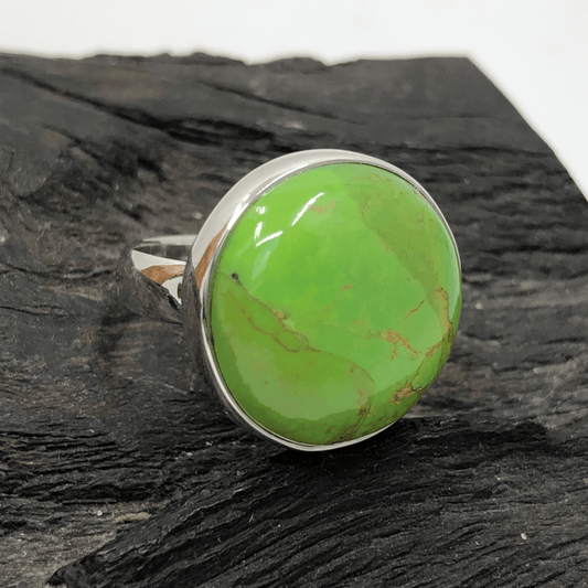 Green Turquoise and Sterling Silver Round Ring