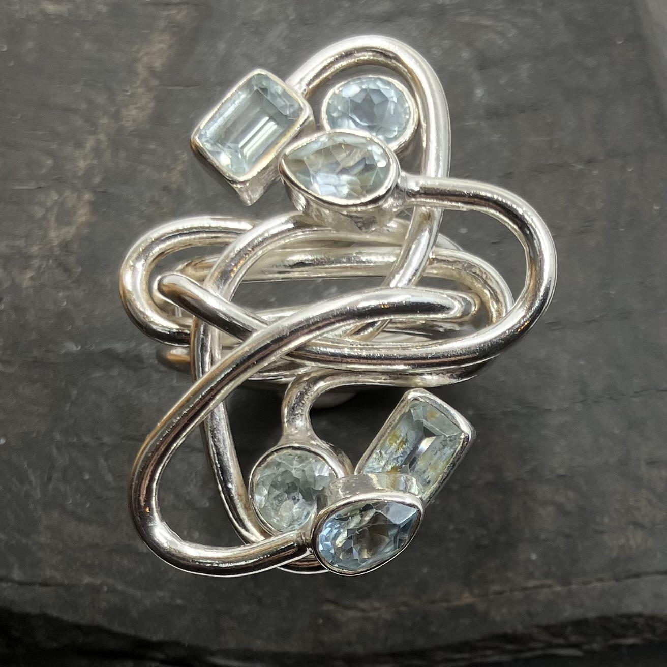 Blue Topaz and Sterling Silver Ring Faceted 6 Stones