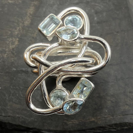 Blue Topaz and Sterling Silver Ring Faceted 6 Stones