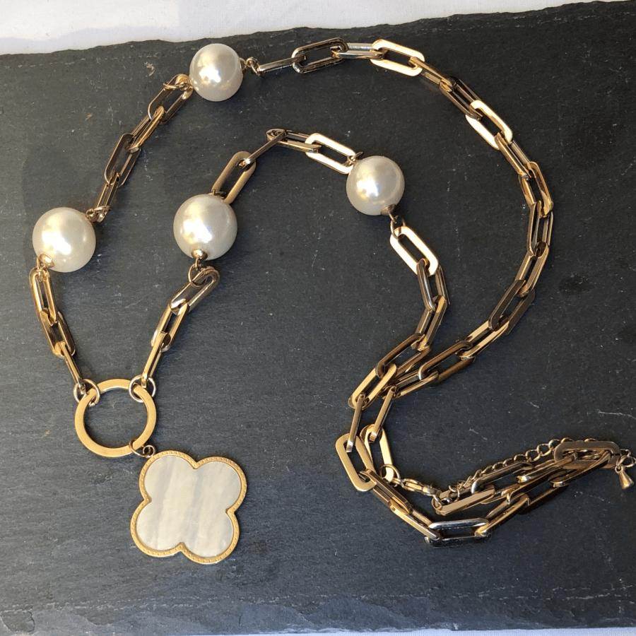 Stainless Steel Necklace Rose Gold Colour with Faux Pearls and Mother of Pearl Flower