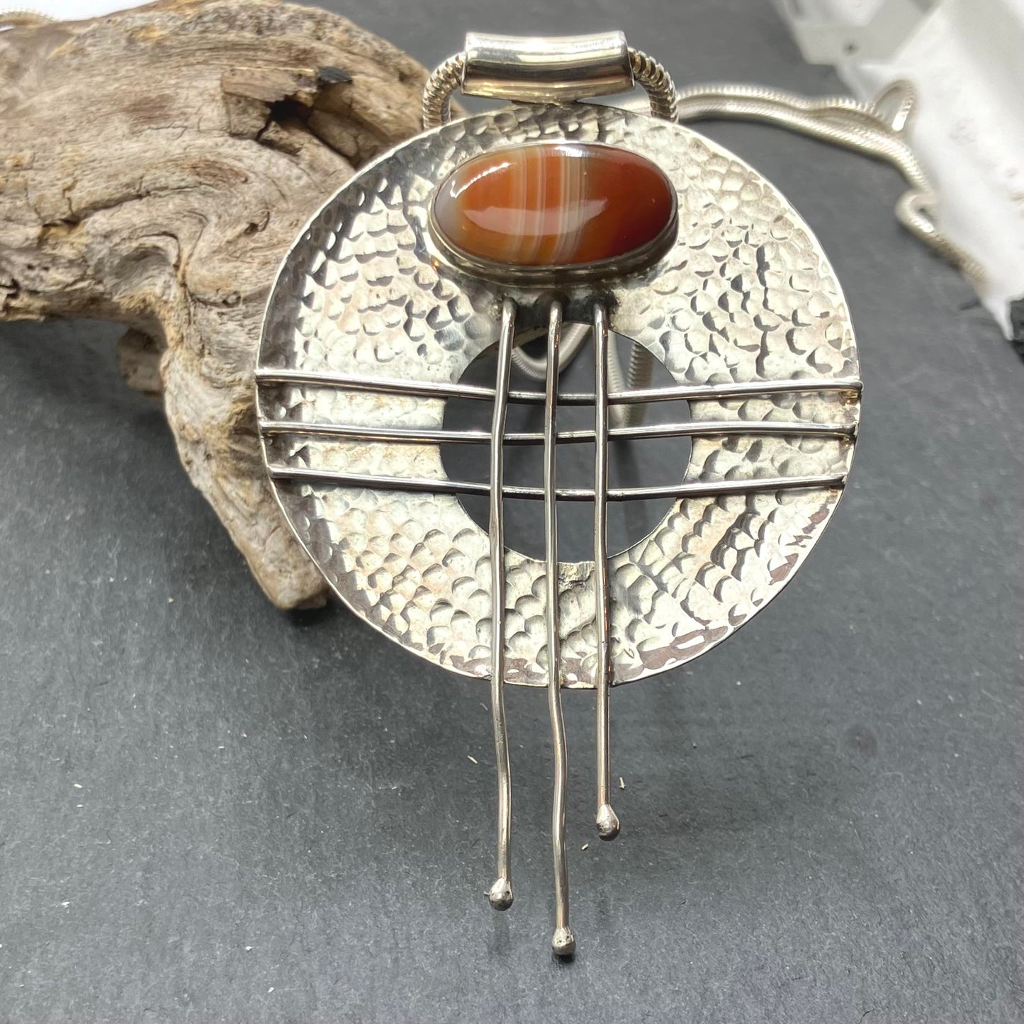 Agate and Sterling Silver Pendant Oval in round disc on Silver Chain