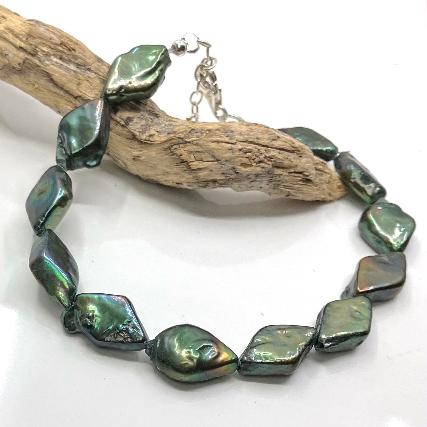 Freshwater Pearl and Sterling Silver Bracelet Green