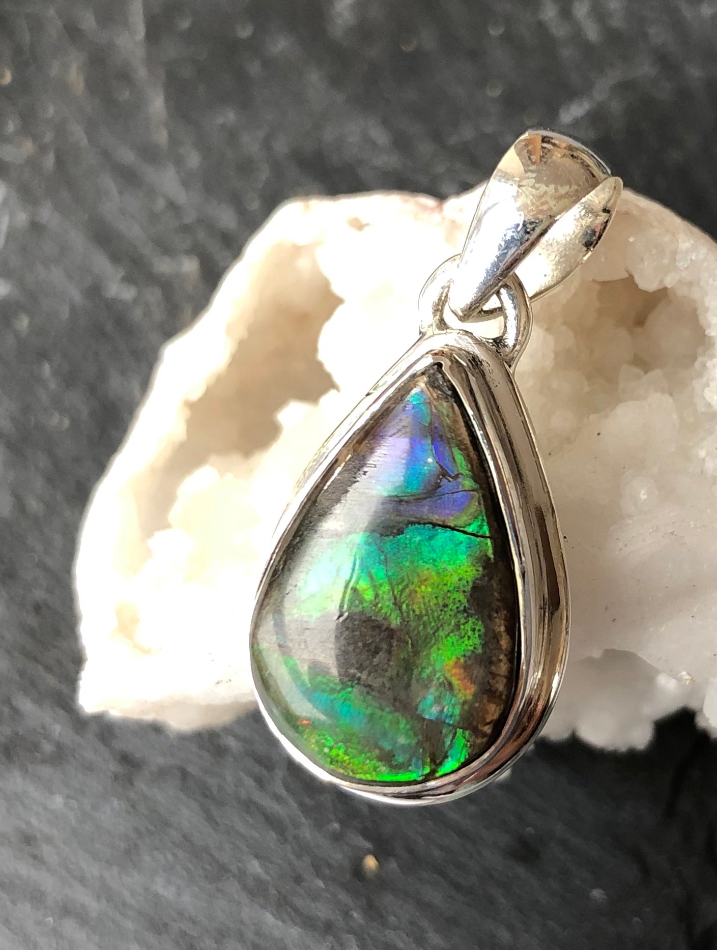 Ammolite set in Sterling Silver Pendant