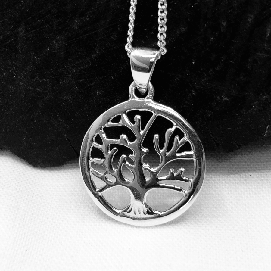 Tree of Life 18mm Round Silver Pendant and Chain